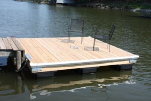 How to Build a Floating Swim Platform for Your Lake House